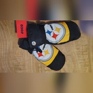 Steelers Logo Mittens